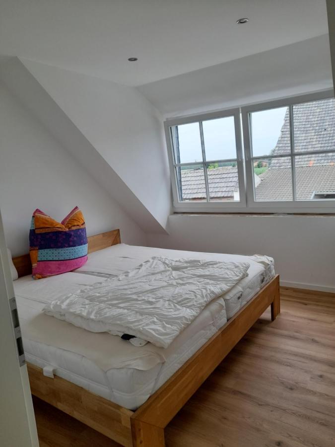 Hannekenbuurs Kleine Kune Kune Farm Apartment วีเซอ ภายนอก รูปภาพ